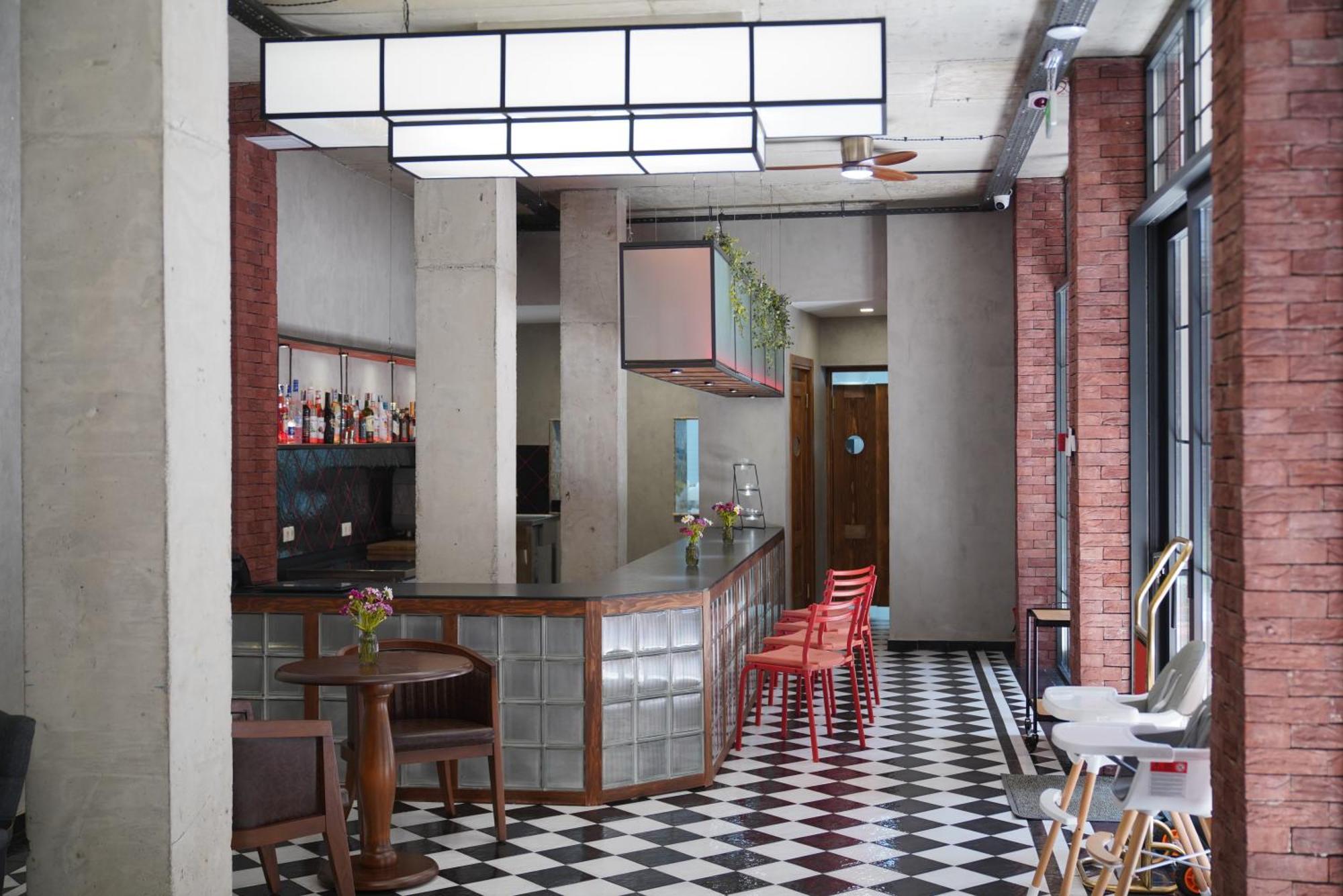 Station 22 Hotel
